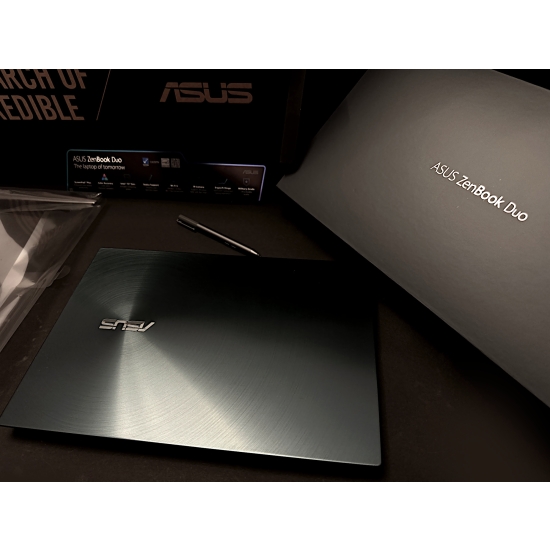 Laptop Asus ZenBook Duo Core i7 Nvidia 16GB SSD-1TB 2-ekrany Dotykowy Jak Nowy