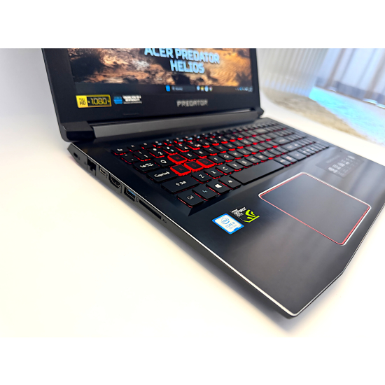 Gamingowy Laptop Acer Predator Helios Ośmio i5 Gen8 Nvidia 16GB Win11 Dla Gracza Pracy